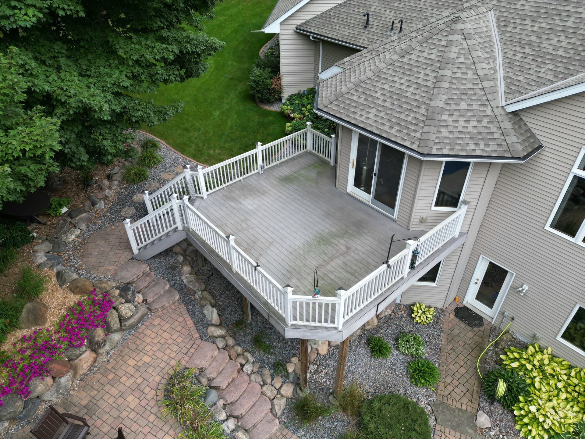 Gallery photos for Elevate Your Outdoor Experience with Our Custom Decks: Image #2