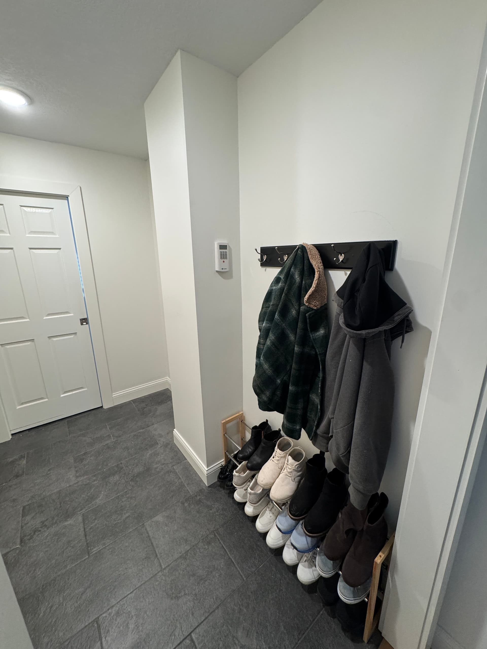 Gallery photos for Dysfunctional Mudroom Turned Into a Butler's Pantry: Image #2